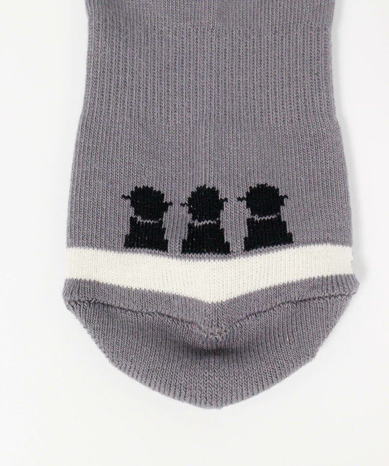 足先部分（グレー）