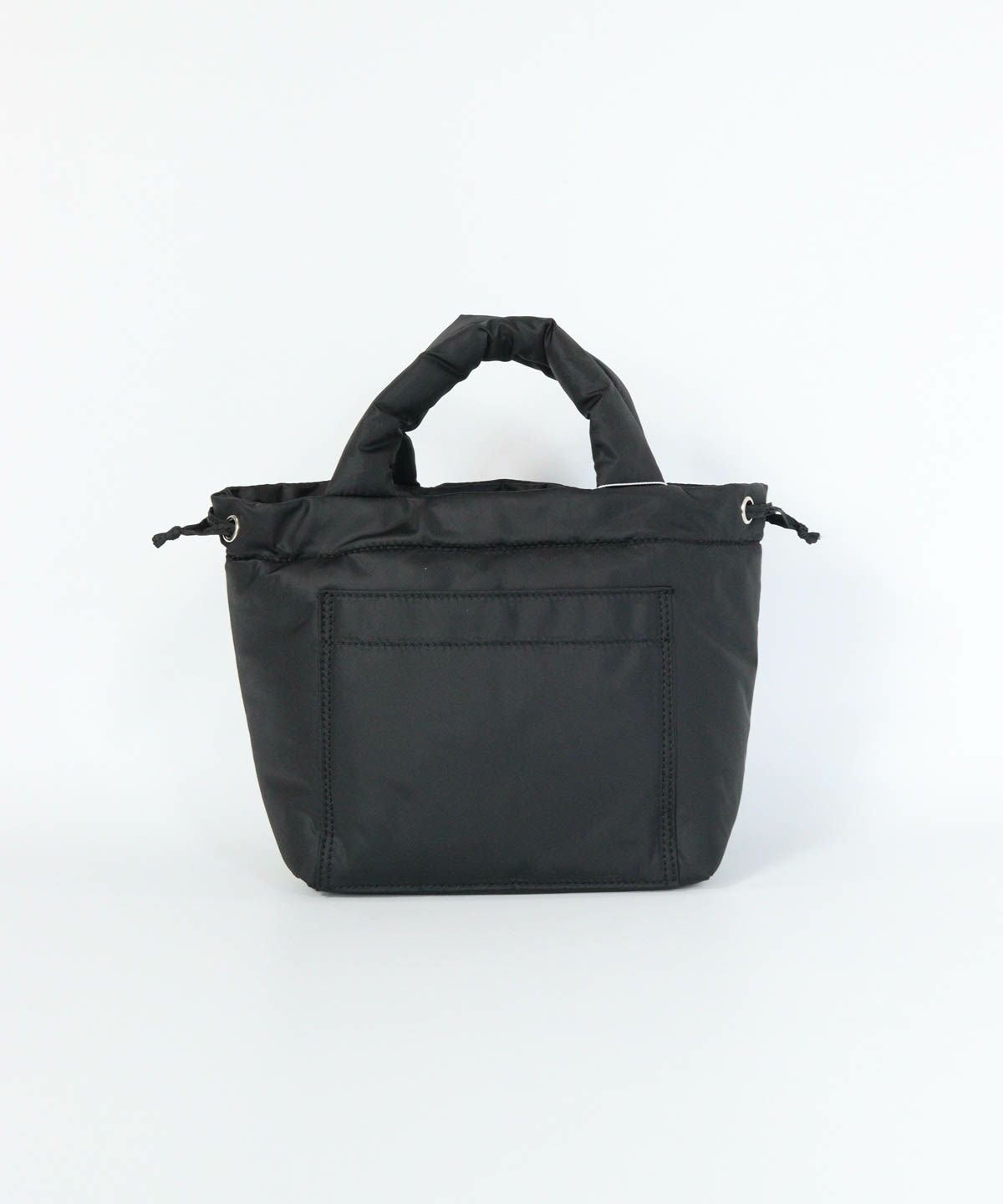 中綿刺繍カートバッグ後（ブラック）