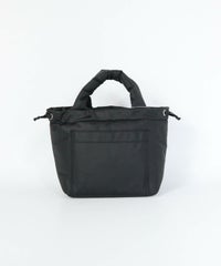 中綿刺繍カートバッグ後（ブラック）