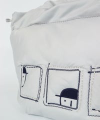 デザイン部分（ライトグレー）