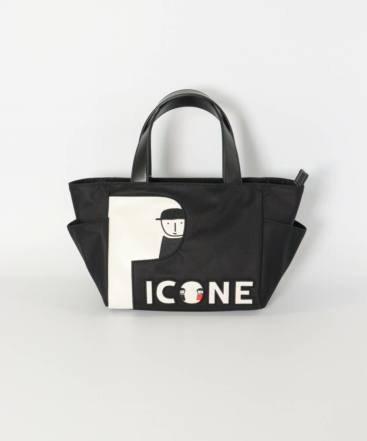 ロゴワッペンナイロンカートバッグ（ブラック）