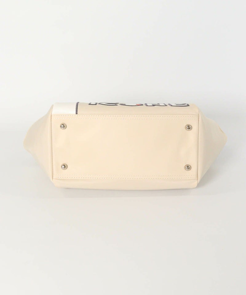 底部分（ベージュ）