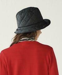 モデル着用画像（ブラック）