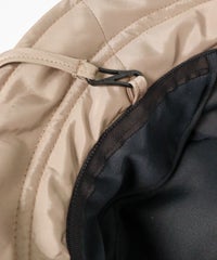 ストラップ取付部分（キャメル）