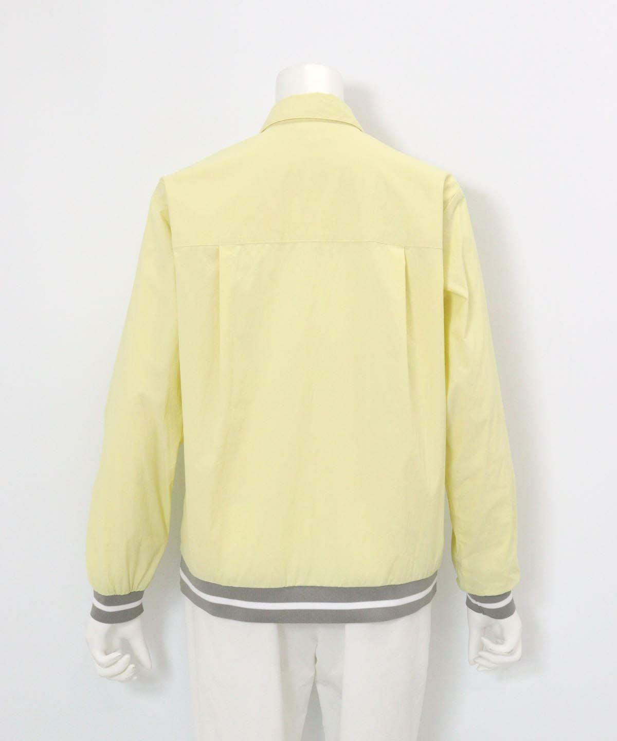 UV撥水タフタブルゾン(イエロー)後ろ
