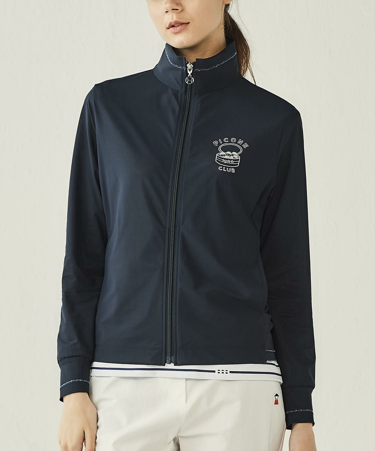 モデル着用画像(ネイビー)