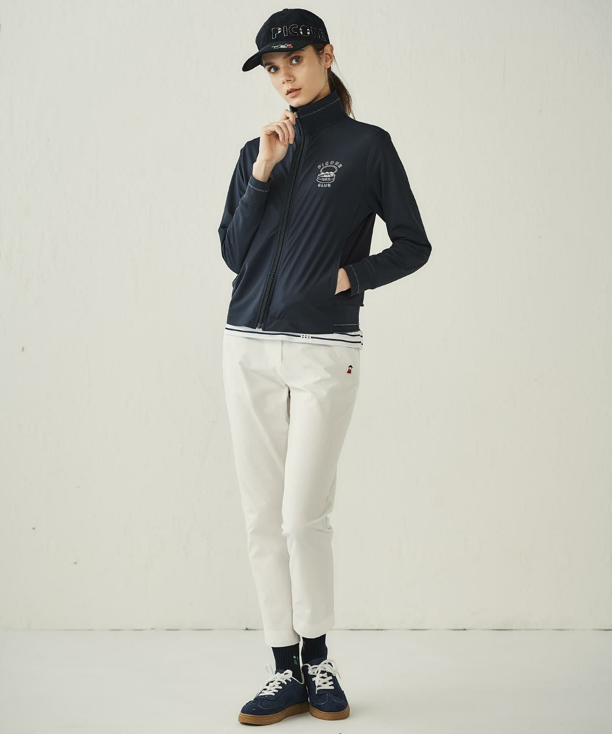 モデル着用画像(ネイビー)