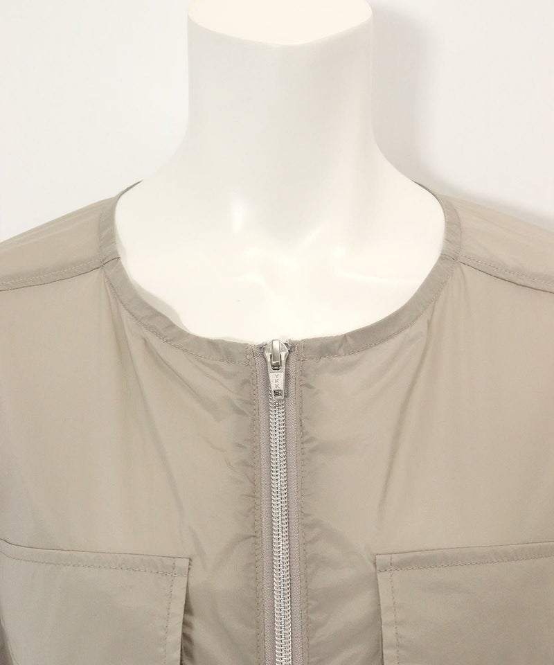 首元(ライトグレー)