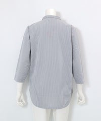 ストライプ柄七分袖シャツ(ネイビー)後ろ