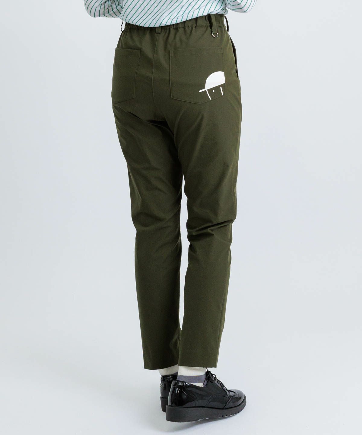 モデル着用画像(カーキ)