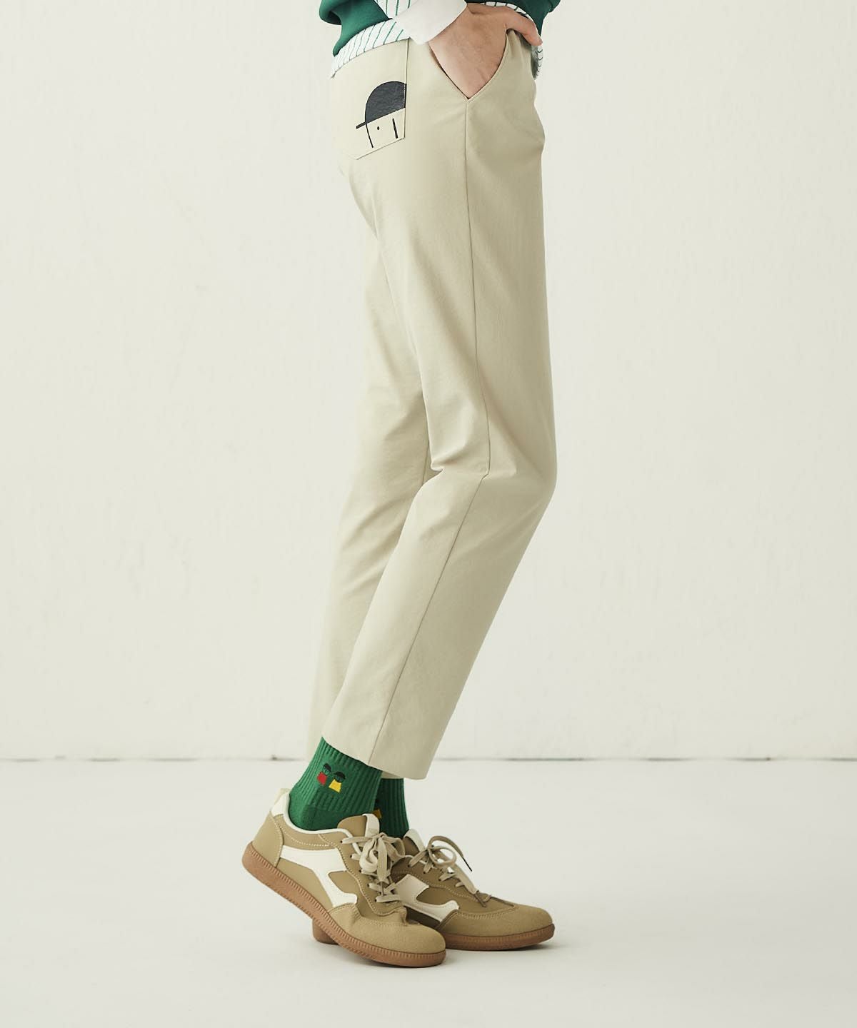 モデル着用画像(ベージュ)