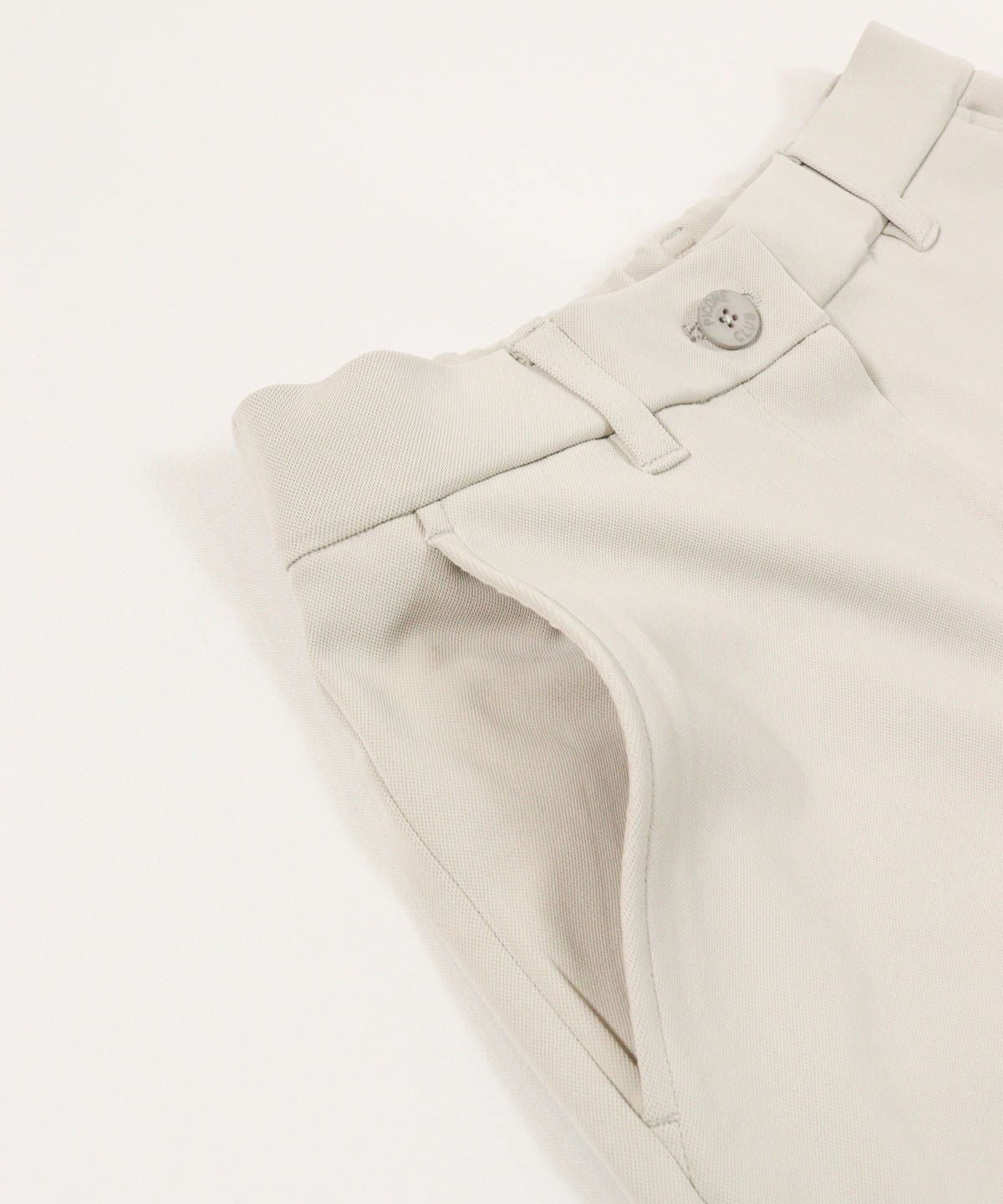 ポケット部分（ライトグレー）