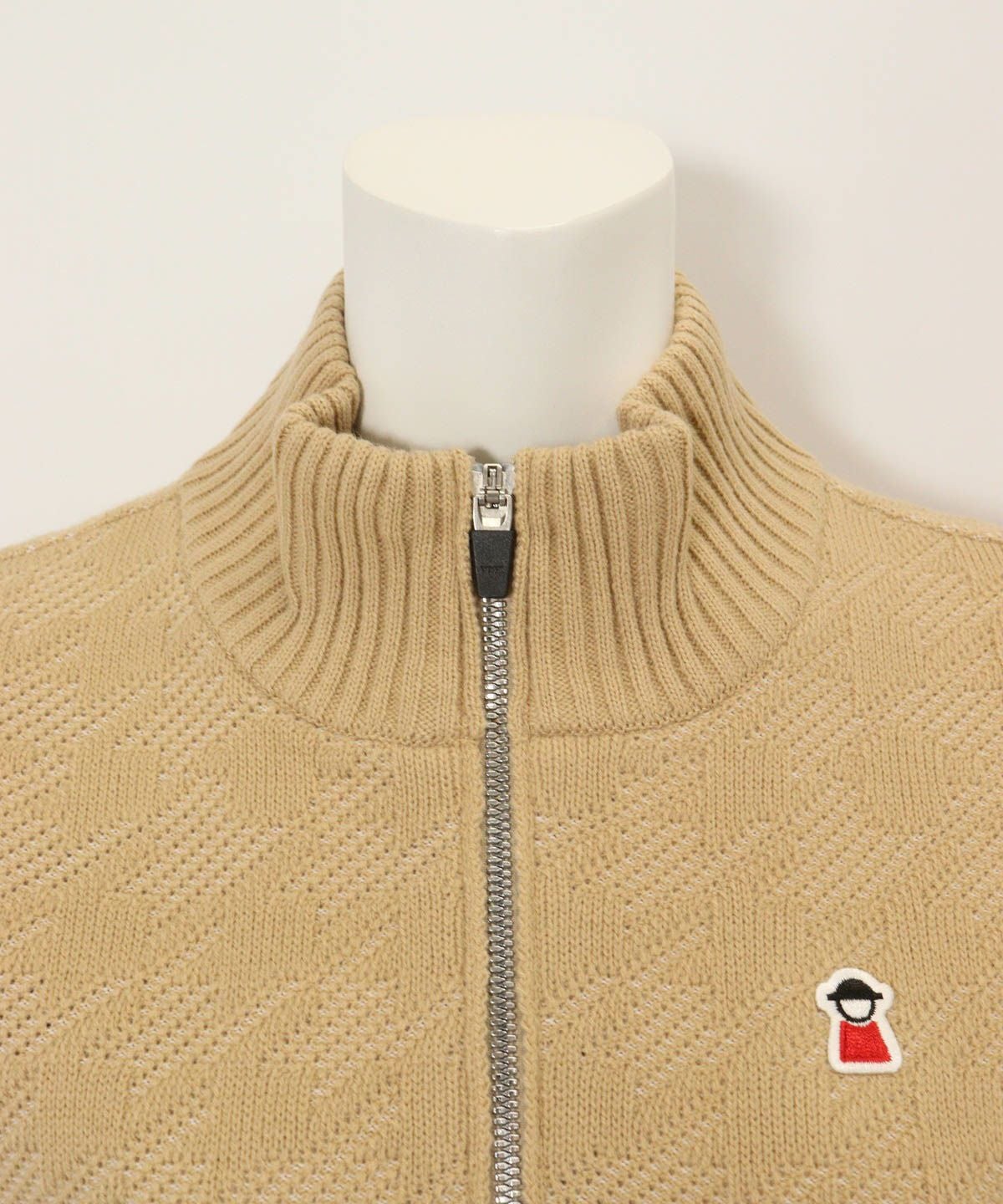 首元部分（ベージュ）