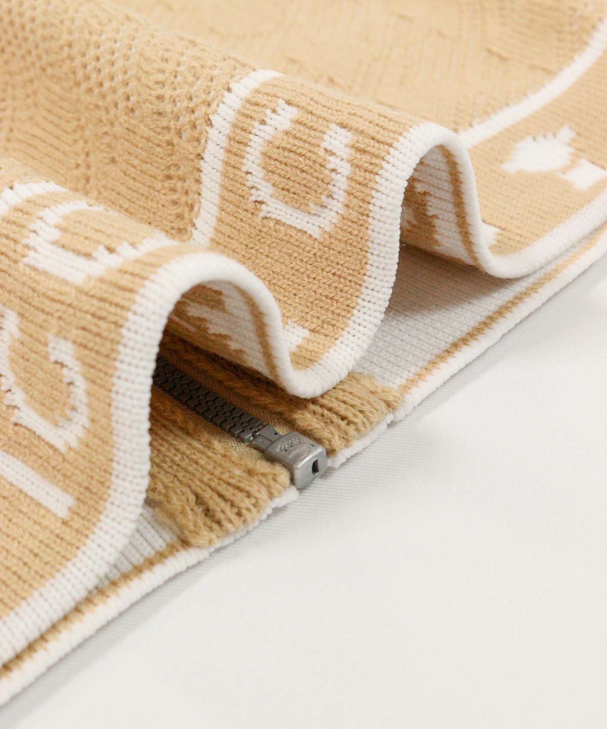 生地感（ベージュ）