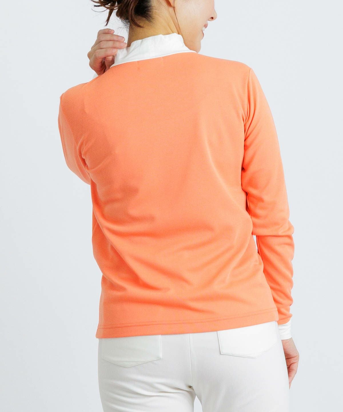 モデル着用画像(オレンジ)