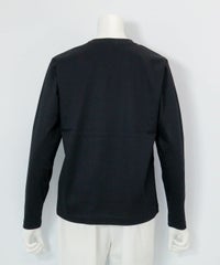 コード刺繍UV冷感プルオーバー後（ブラック）