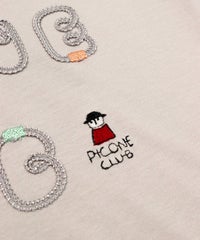 胸元デザイン部分（ライトグレー）