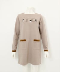 フロントポケット発熱チュニック（ベージュ）