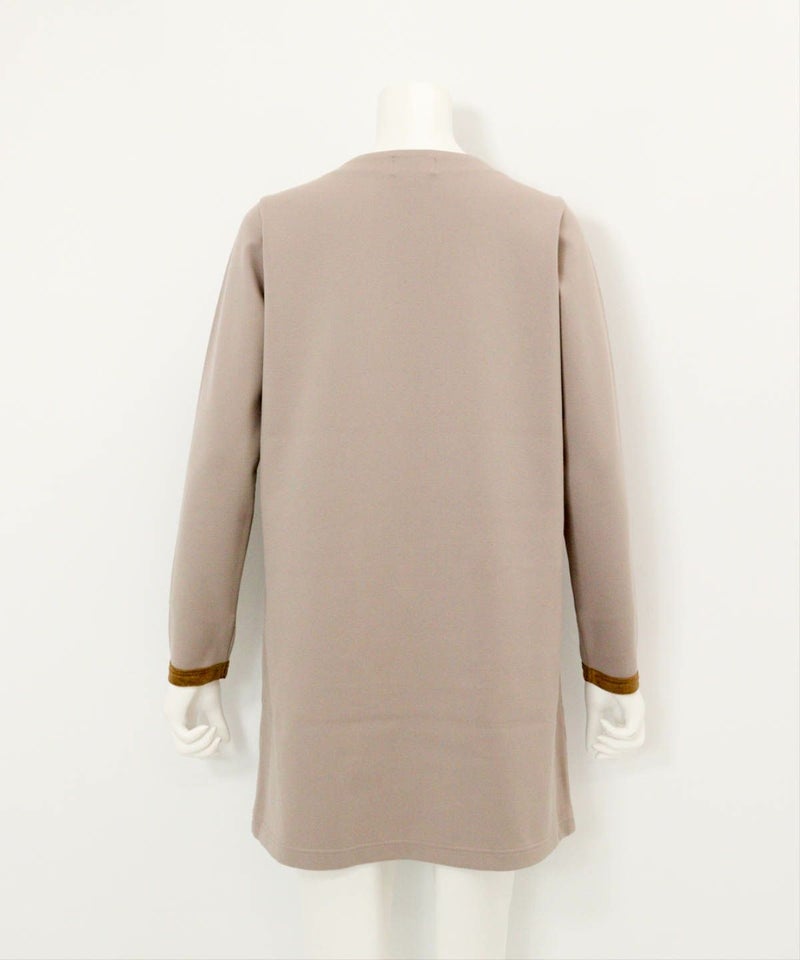 フロントポケット発熱チュニック後（ベージュ）