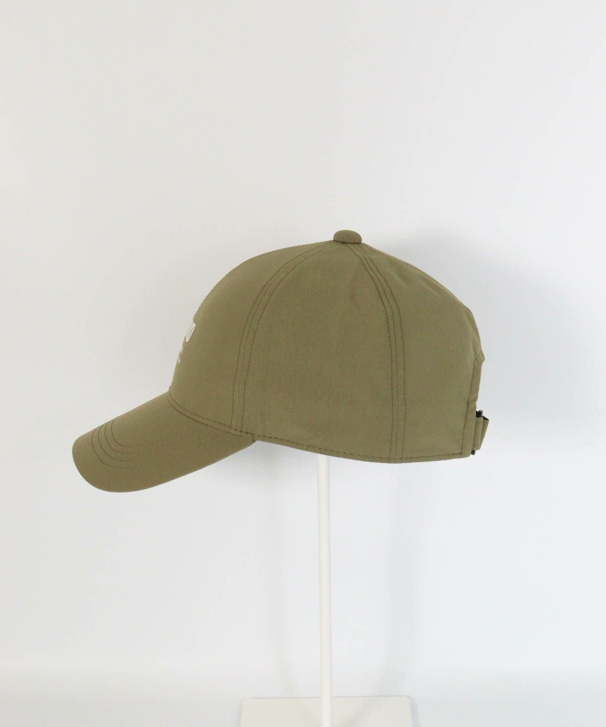 刺繍撥水キャップ左横（カーキ）
