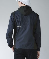 モデル着用画像（ブラック）