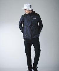 モデル着用画像（ブラック）