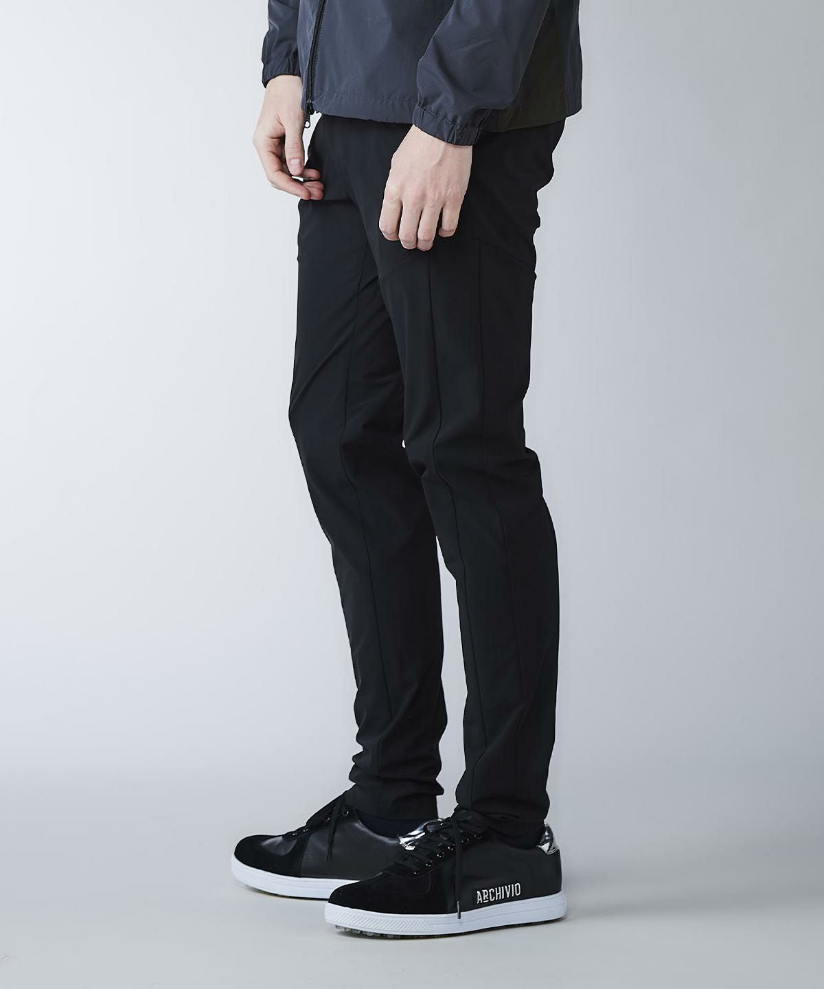 モデル着用画像（ブラック）