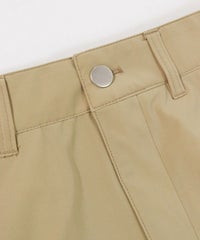 ウエストボタン部分（ベージュ）