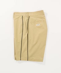 【メンズ】パイピングラインショートパンツ横（ベージュ）