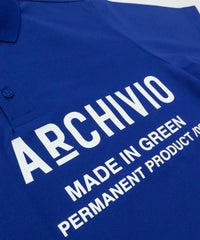 胸元ロゴデザイン部分（ブルー）