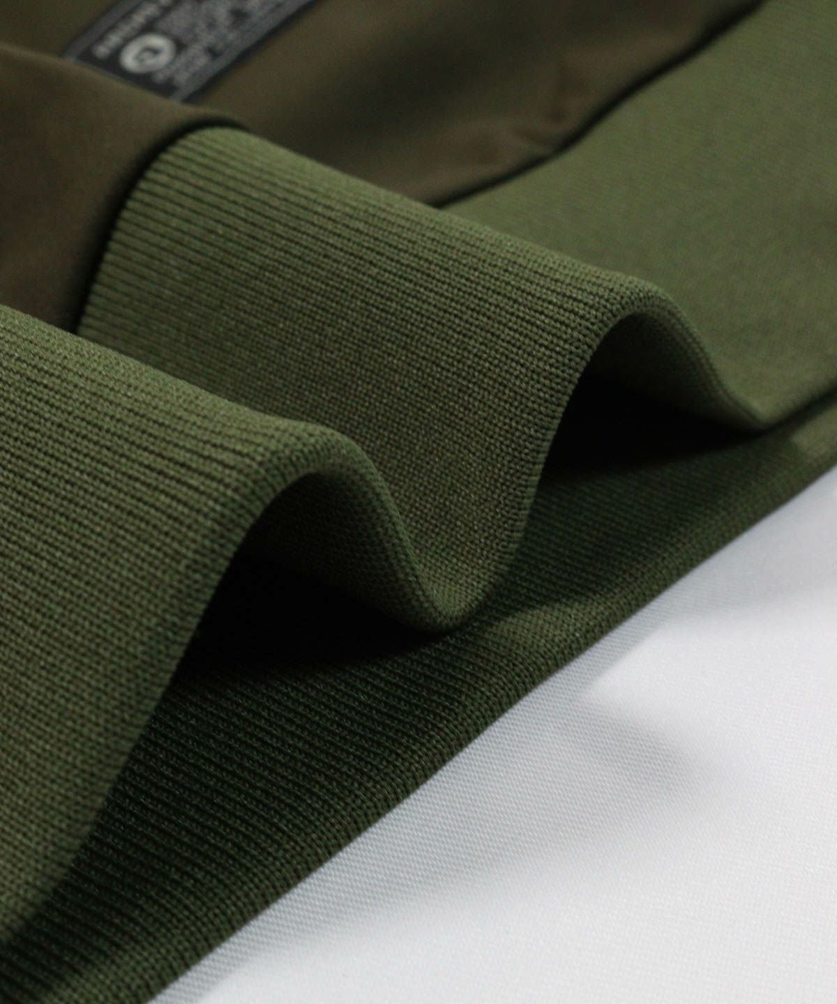 生地感（カーキ）