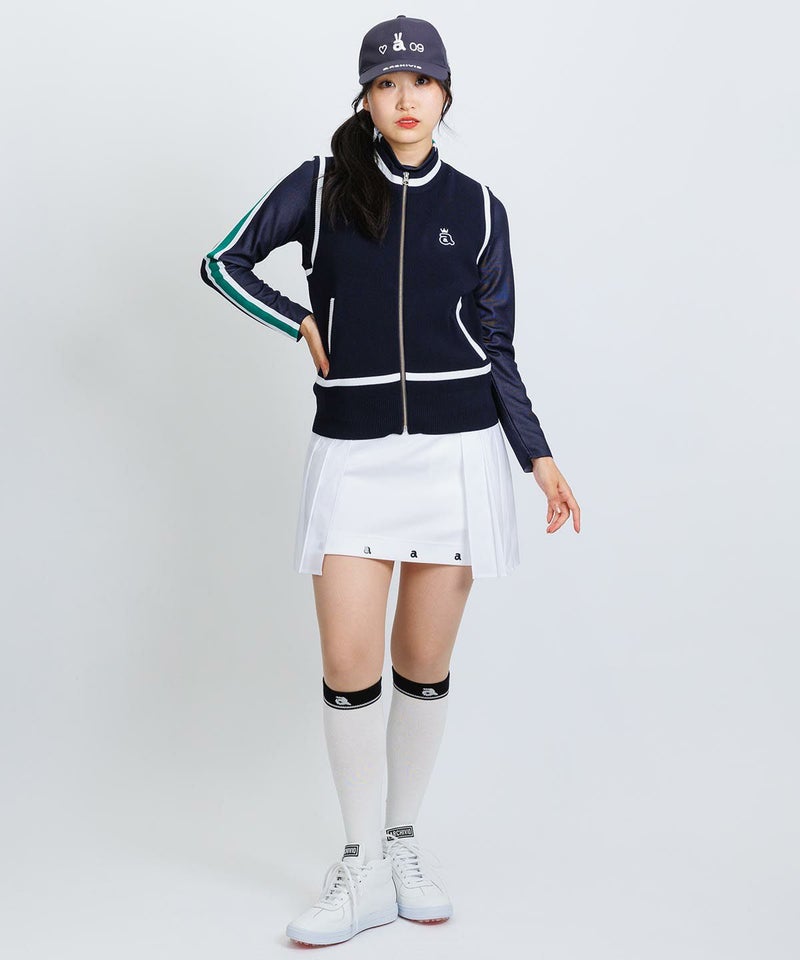 モデル着用画像（ネイビー）