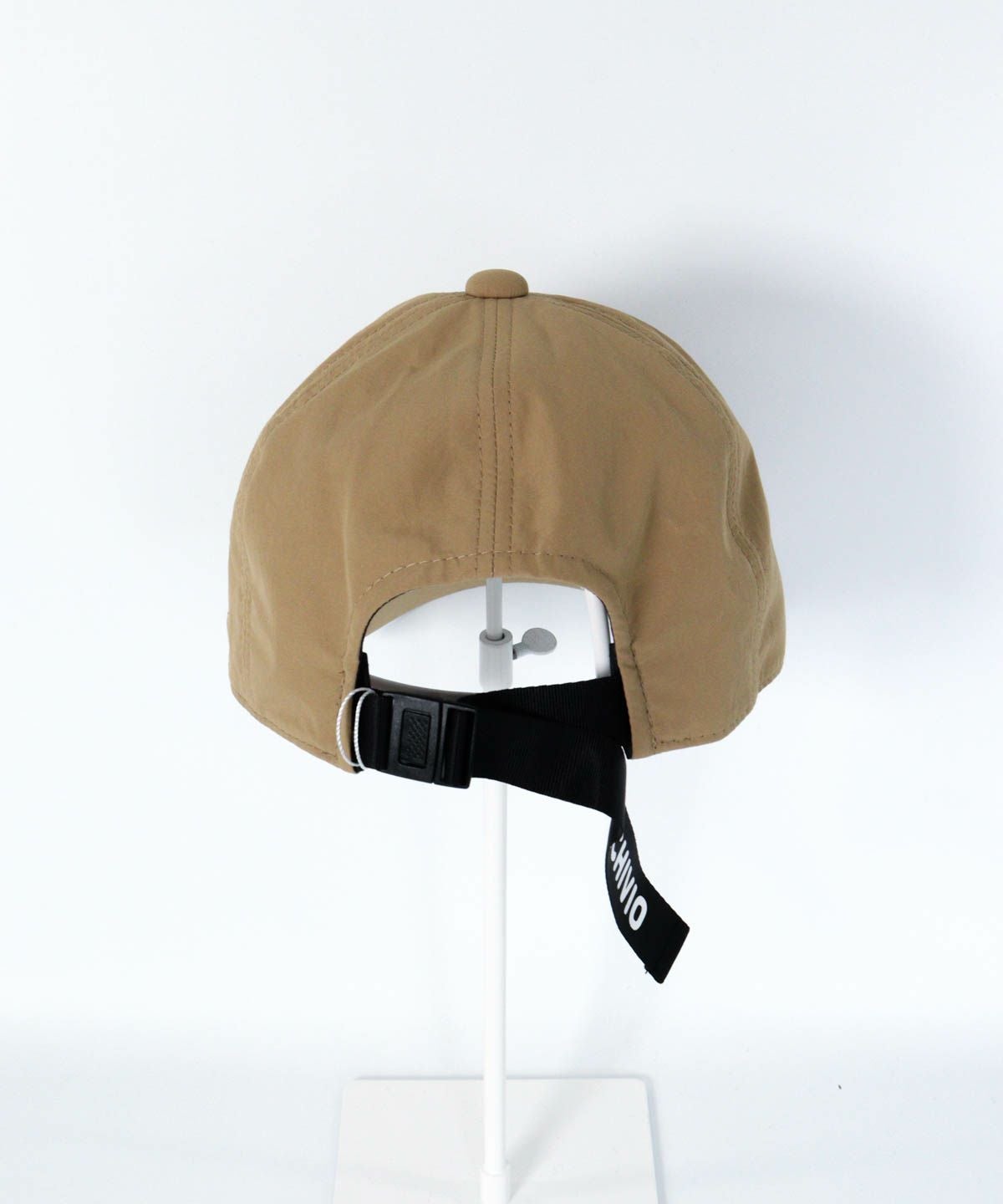 ウサロゴ刺繍撥水キャップ後（キャメル）