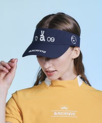 モデル着用画像（ネイビー）