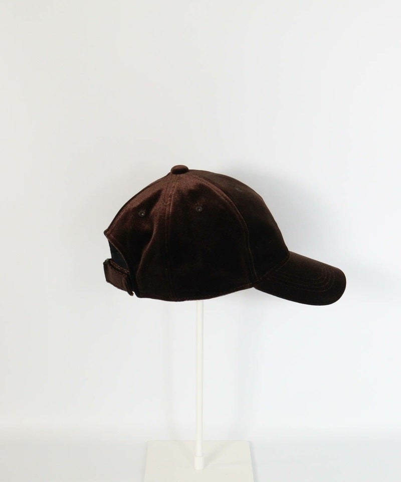 ベロアキャップ右横（ブラウン）