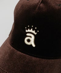 前デザイン部分（ブラウン）