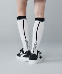 モデル着用画像（ホワイト）