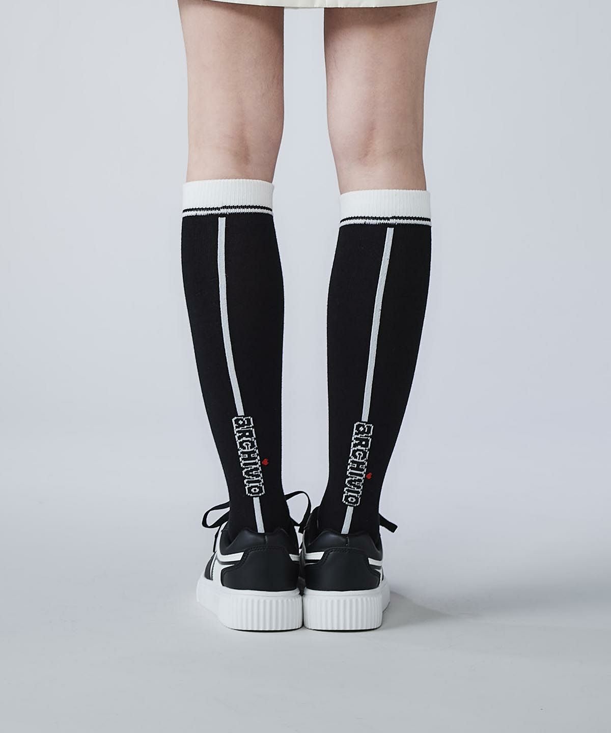 モデル着用画像（ブラック）