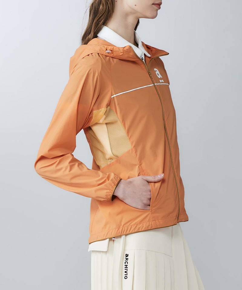 モデル着用画像（オレンジ）