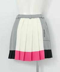  配色ニットプリーツスカート後（ホワイト×ピンク）