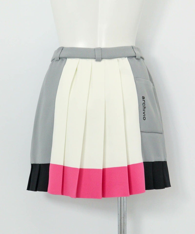  配色ニットプリーツスカート後（ホワイト×ピンク）
