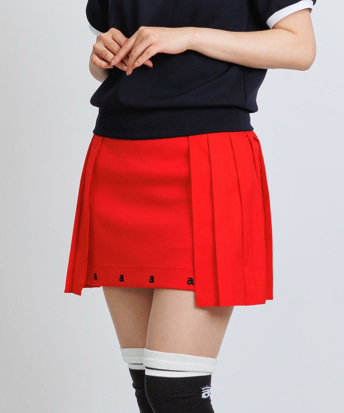 モデル着用画像（レッド）