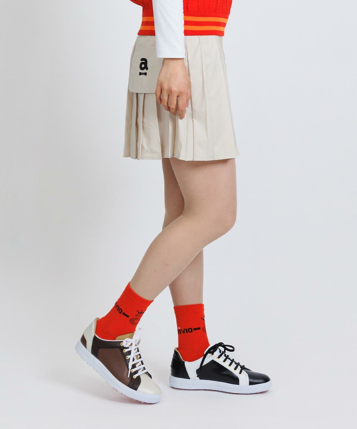 モデル着用画像（ベージュ）