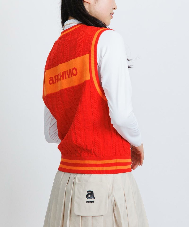 モデル着用画像（レッド）