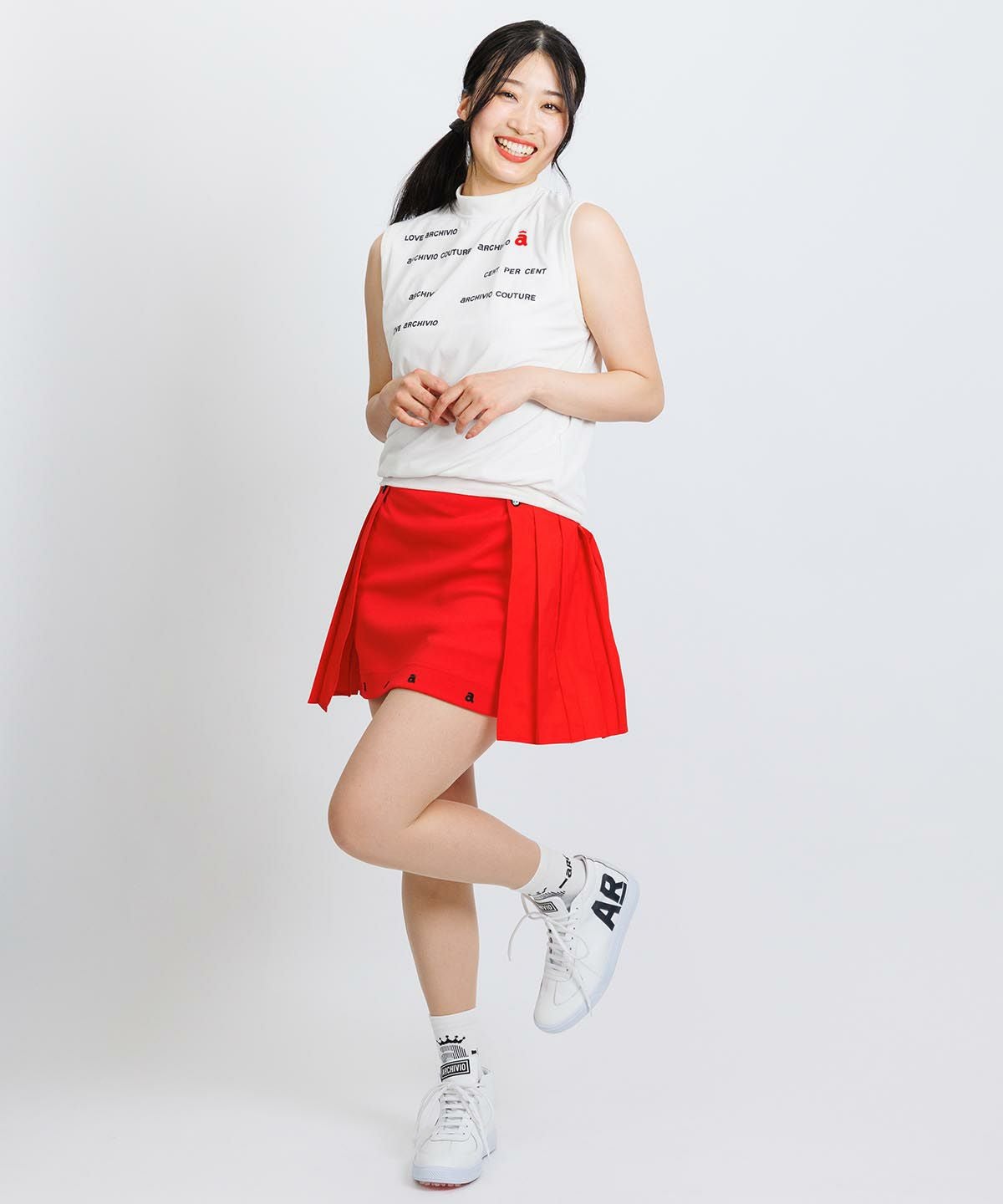 【美品】アルチビオ上下セット　サイズ36/S レッド 赤 ベロアノースリプルオーバー|アルチビオ - ゴルフウェアや婦人服通販