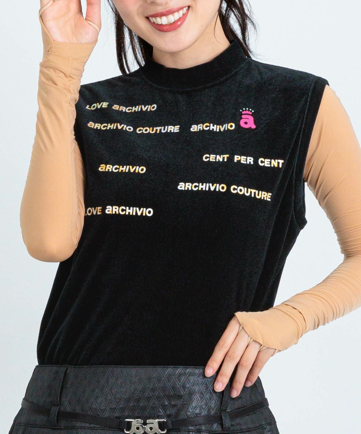 モデル着用画像（ブラック）