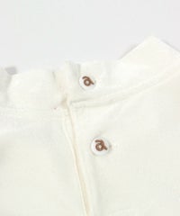 後ボタン部分（ホワイト×ゴールド）