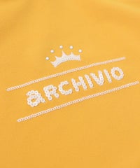 胸元ロゴデザイン部分（ライトオレンジ）