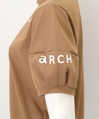 袖ロゴデザイン部分（ブラウン）