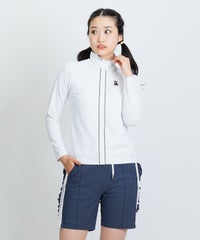 モデル着用画像（ホワイト×ブラック）